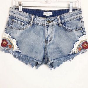 Festival Cutoff Denim With Floral Embroidery